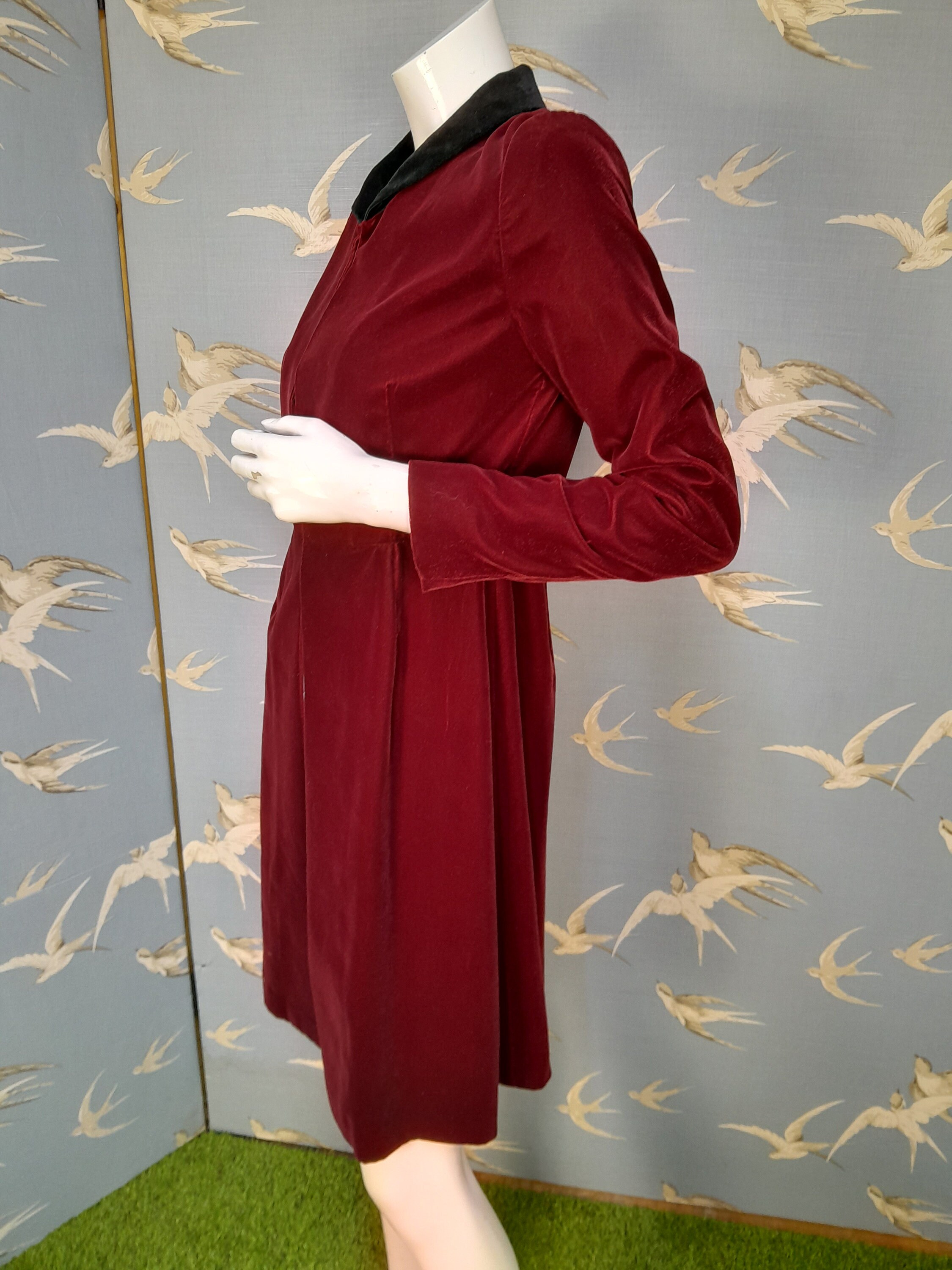 Ted baker red velvet dress deals