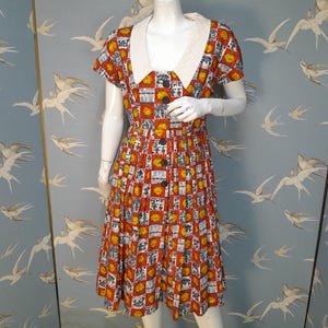 Vintage 1950s Blanes novelty print cotton dress size 12 UK/ 39&quot; bust
