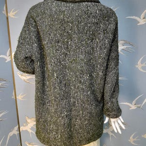 Vintage 1960s/ 70s green synthetic tweed coat, faux sheepskin lining, Valstar coat, size M/ L. See ITEM DETAILS for all measurements image 8