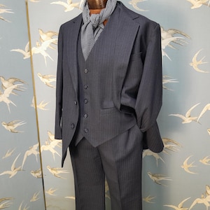 Vintage 1970s/ 80s 3 piece suit, Collier navy pinstripe wool suit, 38- 40" waist/ 26" leg, 42- 44" chest