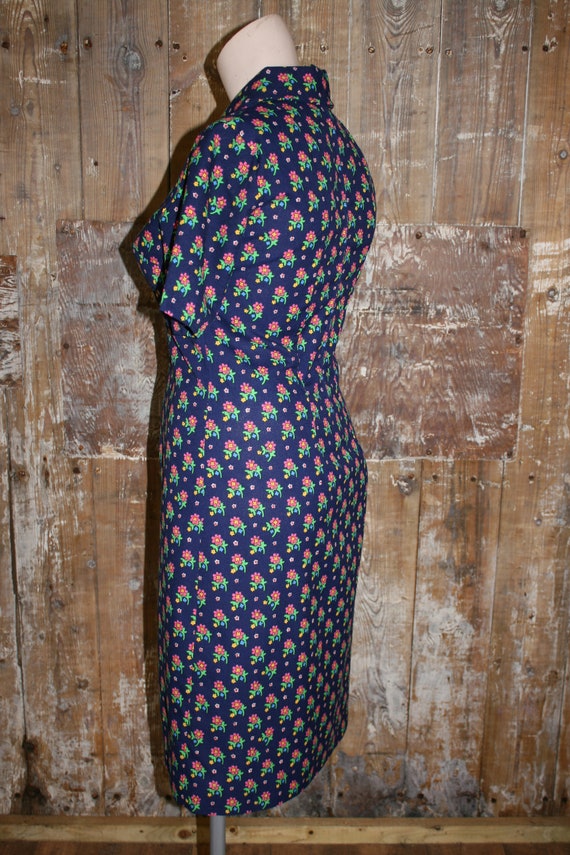 60s floral mod dress, size 14/ 40" bust navy/ pin… - image 6