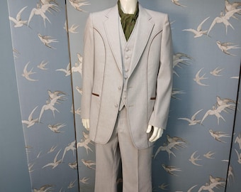 Vintage Prestige USA 3-piece Western/ Ranch suit, beige, Union label, 40" chest/ 36- 38" waist/ 31" leg See ITEM DETAILS for measurements