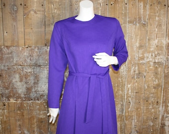 Vintage 1960s/ 70s purple Crimplene mod dress size 12 UK/ 39" bust. See ITEM DETAILS for all measurements