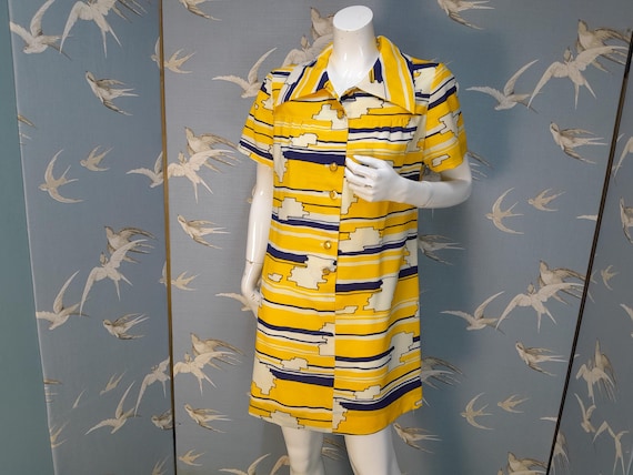 Vintage 70s yellow/ blue mod mini dress size 12/ 14 UK, 39" bust Vintage 70s yellow/ blue mod mini dress size 12/ 14 UK, 39" bust