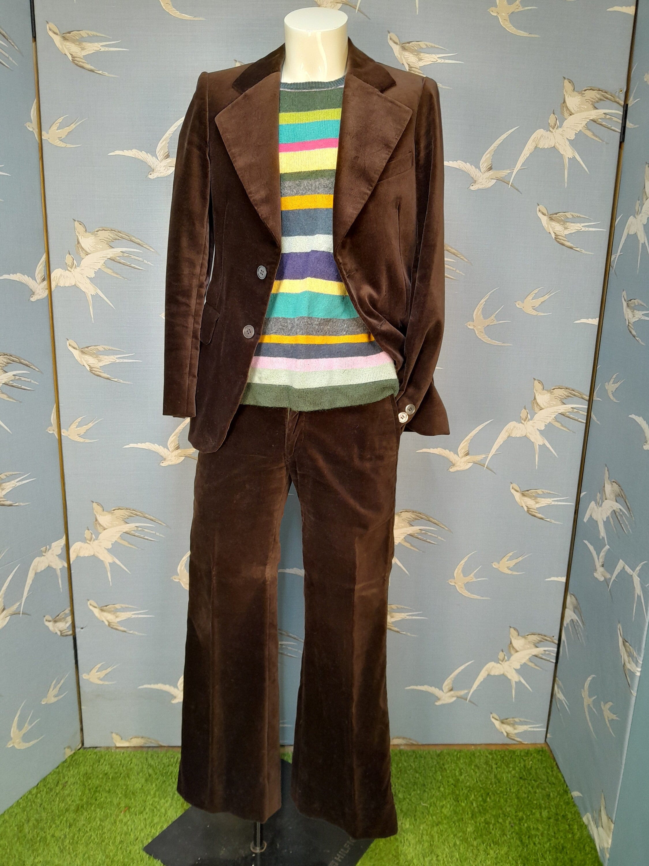 Vintage 1970s mans brown velvet lounge suit Just Men Originals flared suit size 36 R 30 waist 30 leg