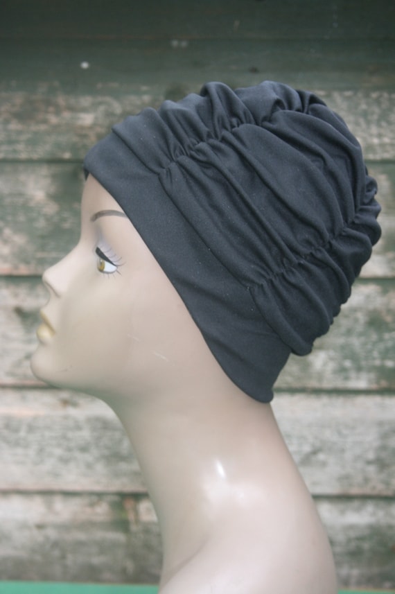 Vintage 1960s black bathing cap/ swimming cap, ruc