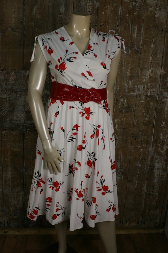 Vestido rojo negro y blanco new arrivals