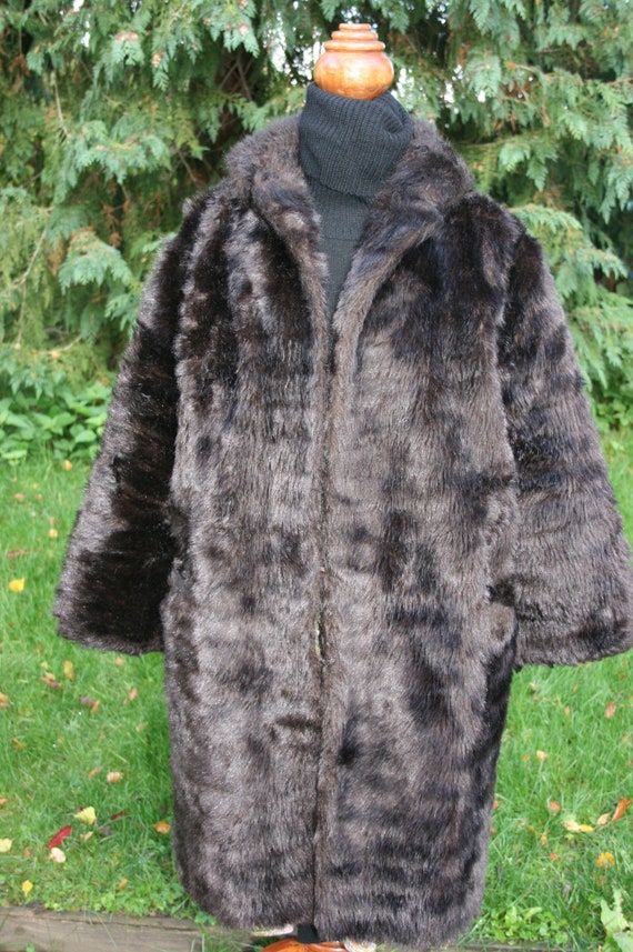 Vintage 70s Richard Shops fake fur coat, dark bro… - image 1