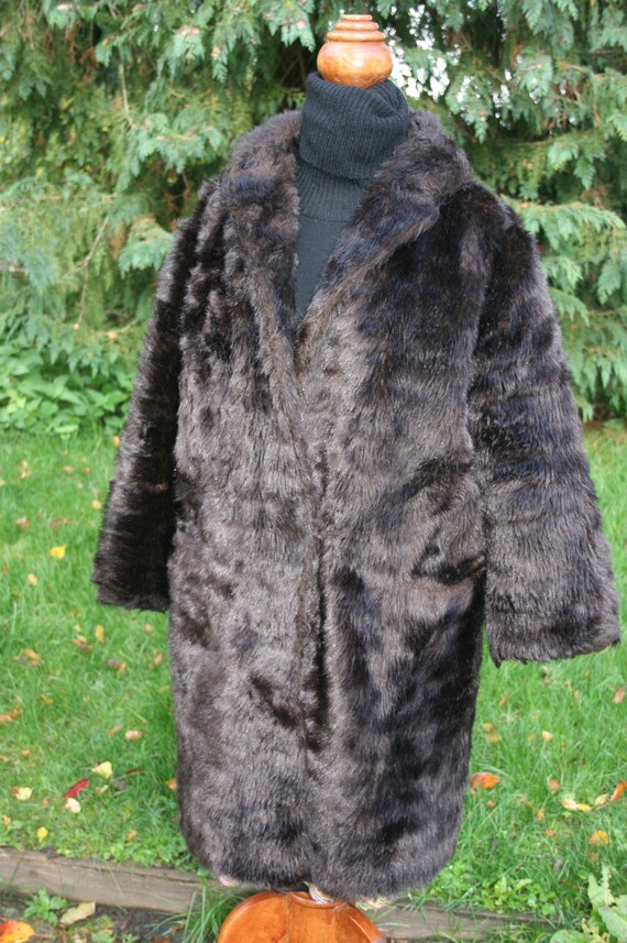 Vintage 70s Richard Shops fake fur coat, dark bro… - image 4