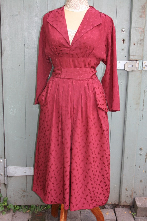 Vintage 70s does 40s tea dress, raspberry coloured