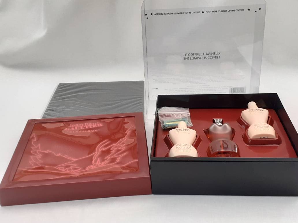 UNUSED Vintage Jean Paul Gaultier 2002 the Luminous Coffret Full