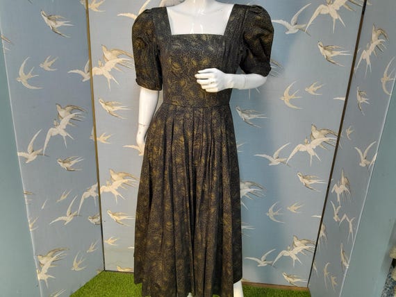ワンピース Laura Ashley/VTG Dresses/Great Britain S Vintage 80s Laura Ashley Black & Gold Floral/ Thistle