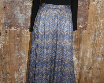 Vintage 70s maxi skirt, The Villager size 10/ 28" waist blue/ beige slinky jersey skirt