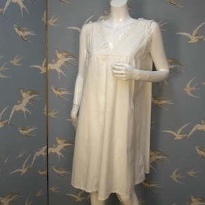 chemise de nuit vintage/antique en coton blanc, chemise de nuit courte sans manches/robe nuisette
