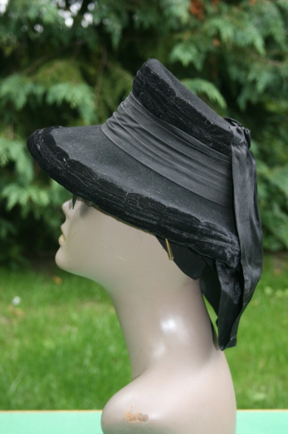 Vintage 1940s ladies top hat/ black velvet riding… - image 7