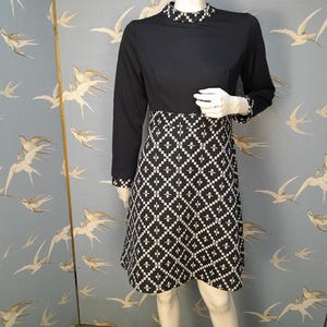 Vintage 1960s/ 70s monochrome mod mini dress, black & white turtle neck dress size 10 UK/ 36" bust