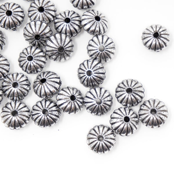 Perles de bijoux 14MM Antique Silver Metal Looking Acrylic Spacer Beads pour collier de fabrication de bijoux, bracelets 30pcs