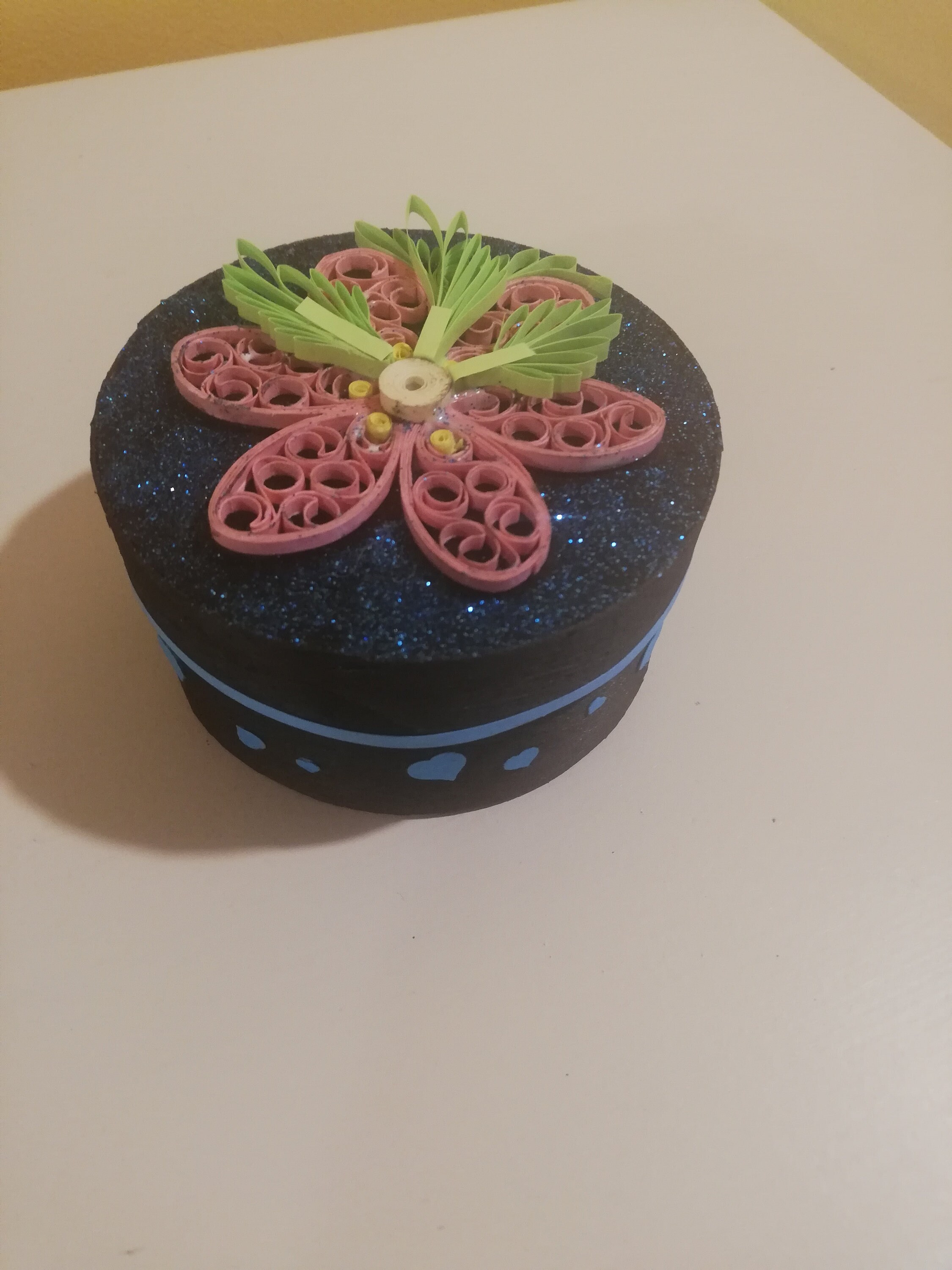 Boîtes Quilling, Boîtes Personnalisées Quilling, Boîtes à Bijoux Fêtes Des Mères , Boites ou Souveni