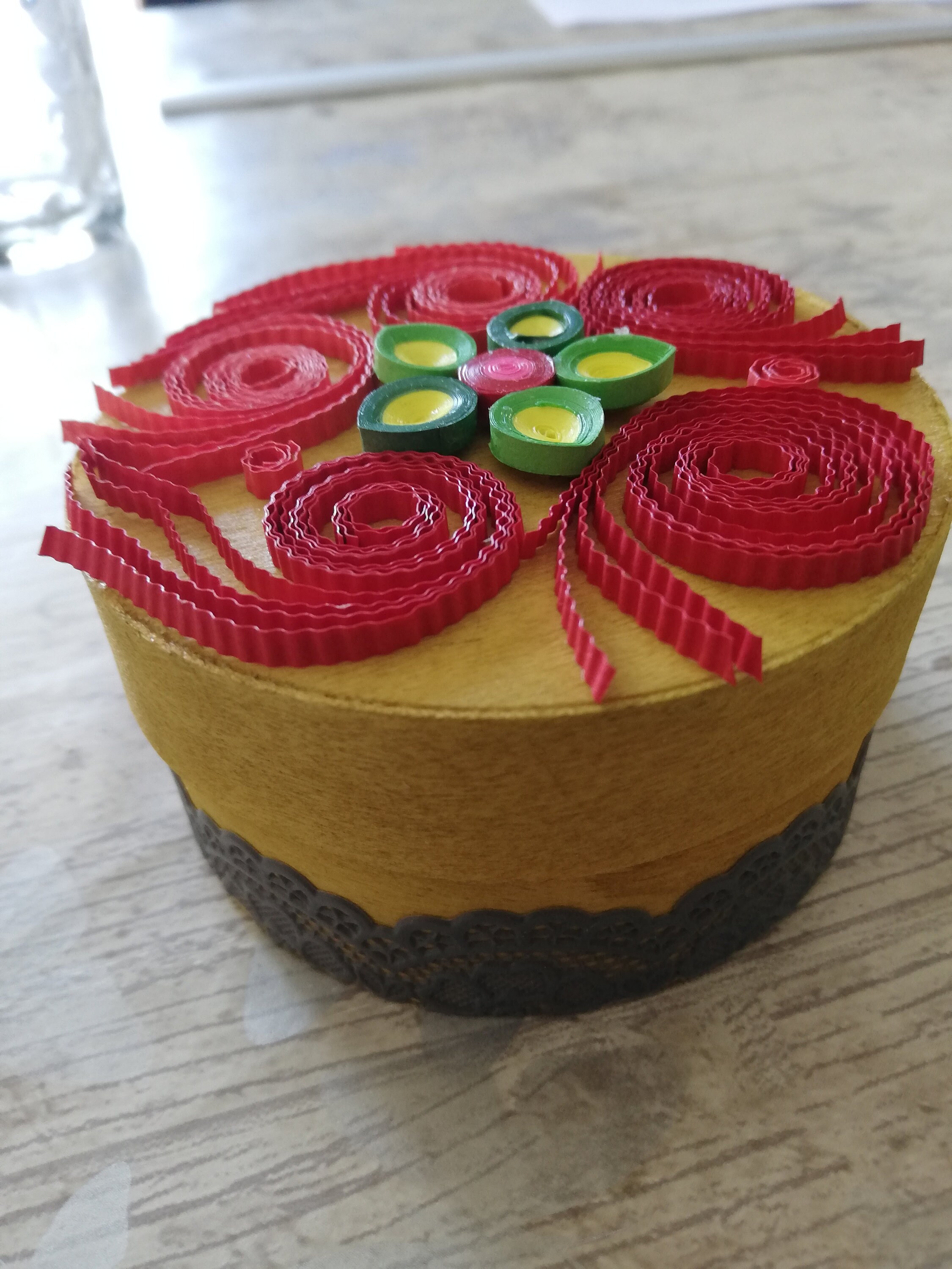 Boîtes Quilling, Boîtes Personnalisées Quilling, Boîtes à Bijoux Fêtes Des Mères , Boites ou Souveni