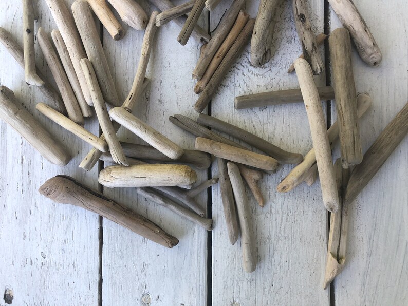 50pcs driftwood 1.5-4.3 Craft Wood Home Decor Beach Crafts 4-11cm Driftwood pieces Wood Decoration Wedding decors Beach Driftwood