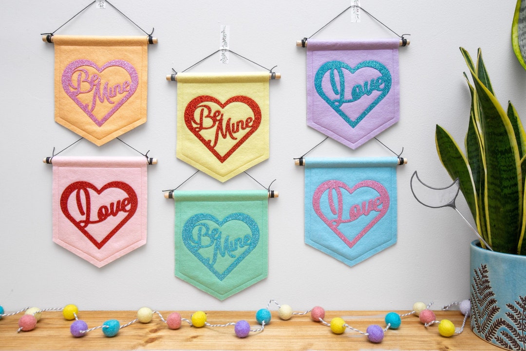 Mini Liebes Herz. Sei Mein. Banner Wandbehang. Kinderzimmer Filz Dekor