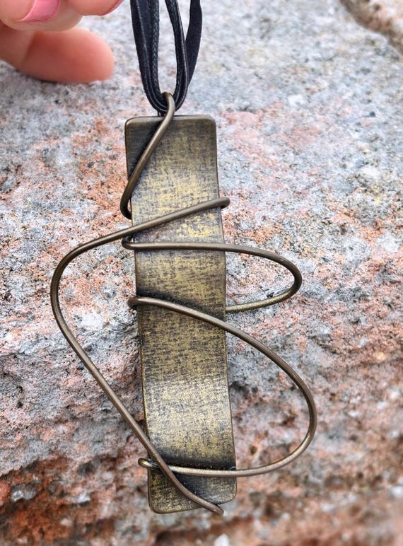 Vintage 60's KIEN Beautiful Brassy Abstract Wire on Panel Pendant