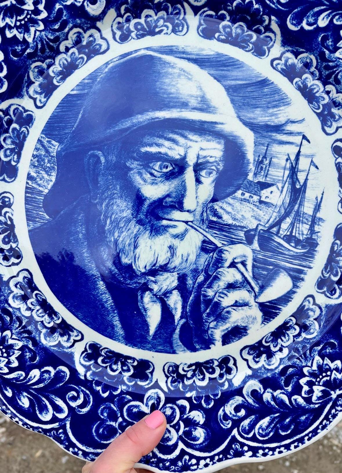 Boch Freresプレート Vintage Delfts Blue Plate, Boch Frères, Old Man With Pipe, 15 Inch
