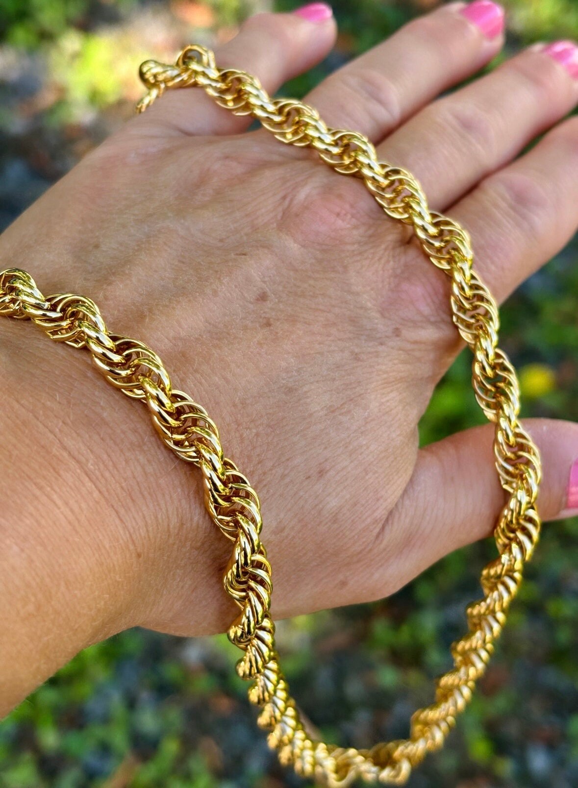 Vintage Statement Signed Avon Gold Tone French Twist Rope Chain