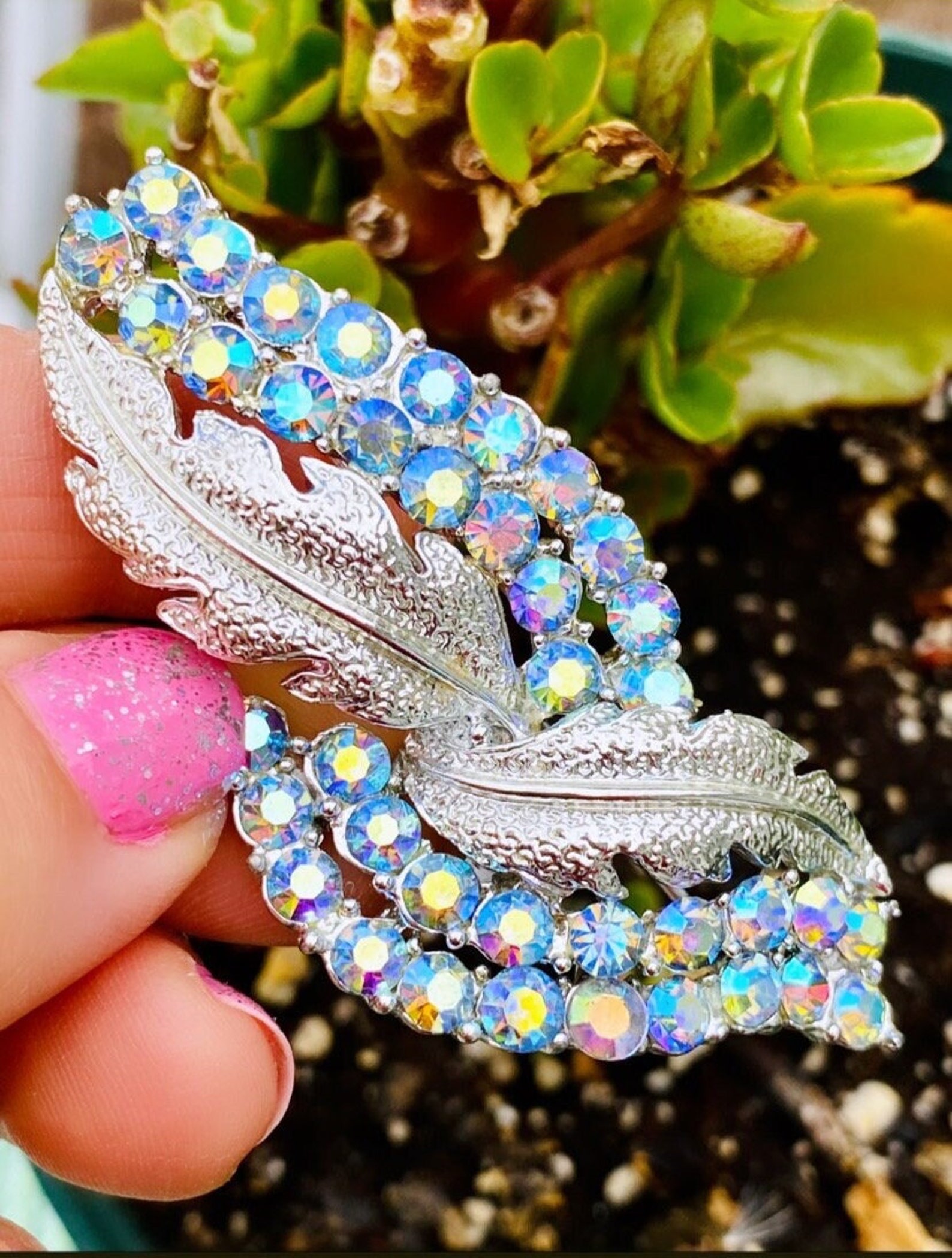 Vintage Silver Tone Blue Aurora Borealis Two Leaf Design Pin Brooch ...