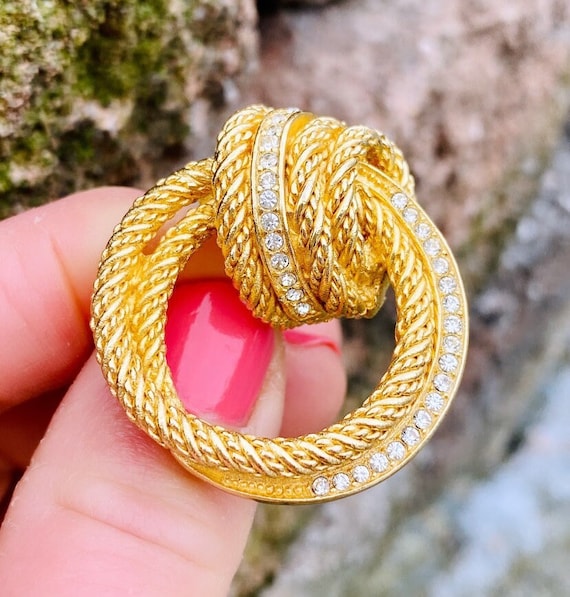 1970s Christian Dior Gold Plated Love Knot Rope With Clear Crystal