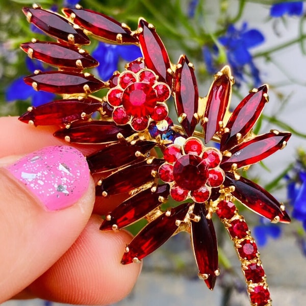 Vintage Red Floral Gorgeous Navettes with Round Rhinestones Pin Brooch #165