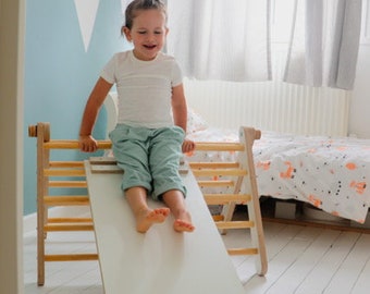 Kletterdreieck mit Rampe Holzspielzeug Klettergerät Montessori Spielzeug Kleinkind Kinder