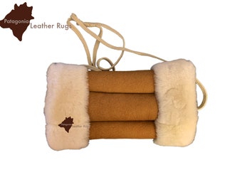 Sheepskin Muff hand warmer - Handwärmer aus Schaffell - manchon en peau de mouton - Sheepskin hand warmer