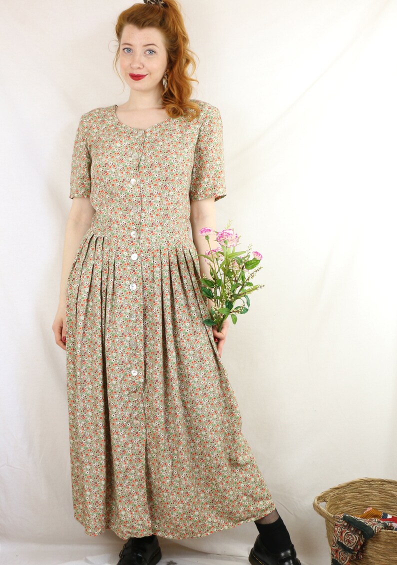 ditsy floral maxi dress