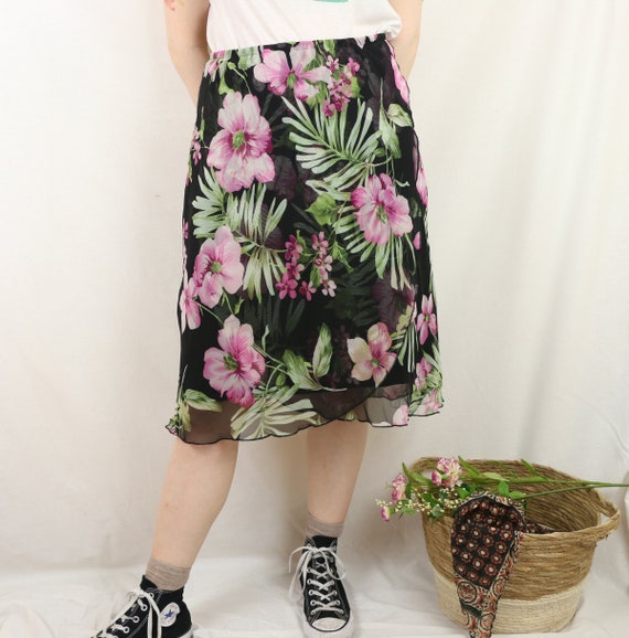 pink sarong skirt