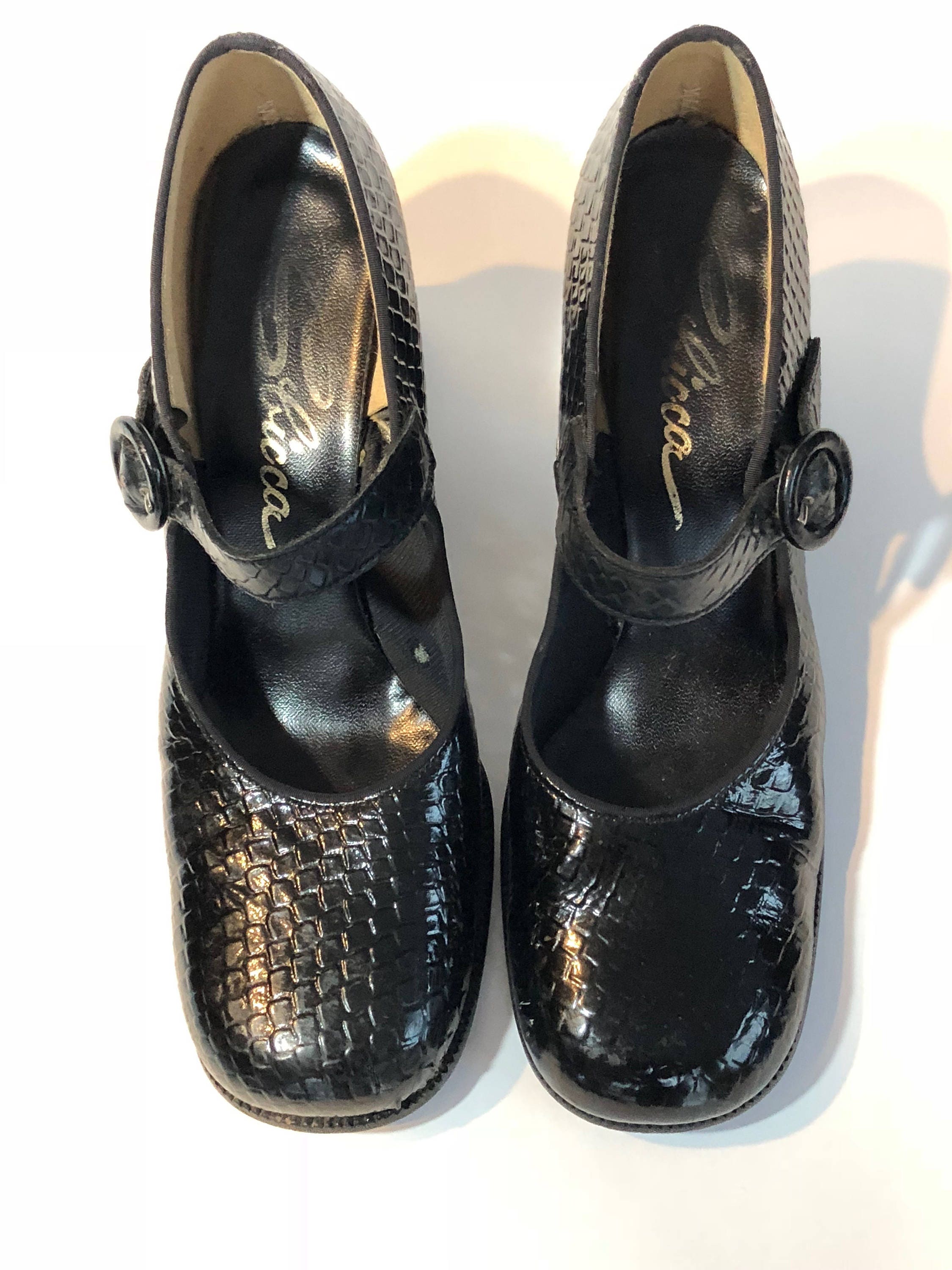 Vintage/Retro/70s Style Black Patent Leather Mary Janes | Etsy