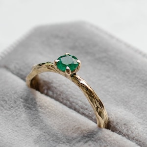 Anillo de esmeralda de oro de 14K, anillo de compromiso de rama, anillo de compromiso de ramita