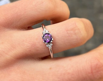 Amethyst diamond gold ring, Amethyst engagement ring, 14K Gold gemstone ring