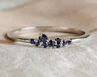 Alternative sapphire ring, Sapphire cluster ring, Light blue sapphire ring, Dainty blue sapphire ring