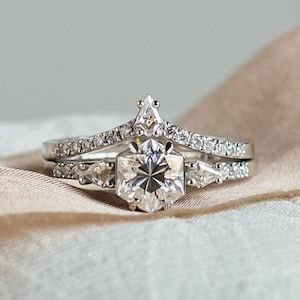Hexagon Moissanite ring set in solid gold 14K, Engagement ring Set with side Kite diamonds