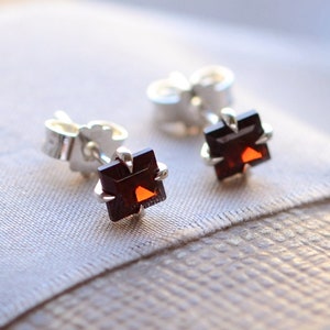 Princess cut garnet stud earrings, Bohemian garnet earrings, Minimalist gemstone studs image 1