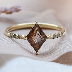 14K Yellow gold salt and pepper diamond ring Unique brown diamond ring Kite shaped diamond