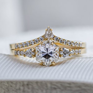 Hexagon Moissanite ring set in gold 14K, Engagement ring Set with side Kite diamonds