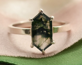 Hexagon moss agate ring Moss agate engagement ring 14K solid gold gemstone ring