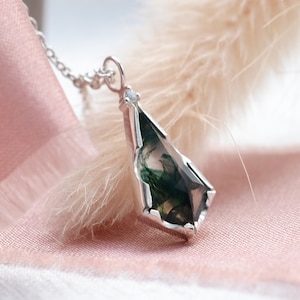 Green moss necklace Unique gemstone pendant Kite diamond necklace