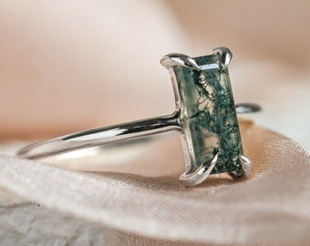 Baguette green agate ring, Modern geometric ring, Unique moss agate ring