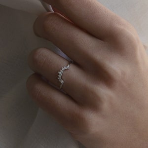 Curved white diamond band, Delicate gold ring, Dainty 14k crown ring