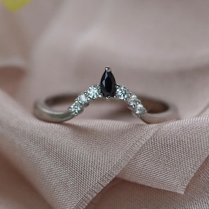 Diamond wedding band, Crown wedding ring, Curved wedding band image 5