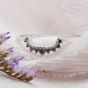 14K White gold crown ring Curved diamond band Dainty chevron ring