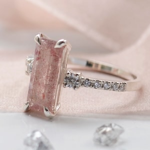 Strawberry quartz ring, Gold pink stone ring, Unique gemstone engagement ring